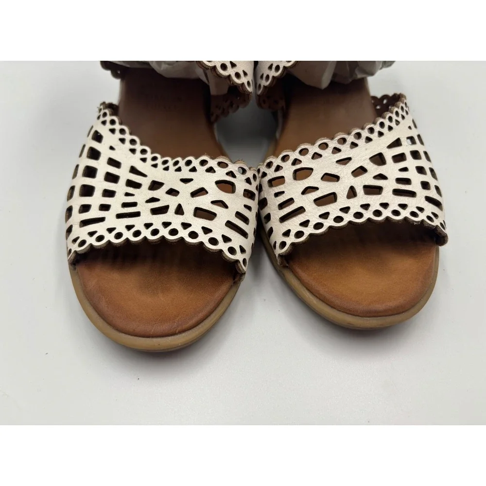 Spring Step Petra-W White Leather Laser Cut Wedge Sandals Womens 38